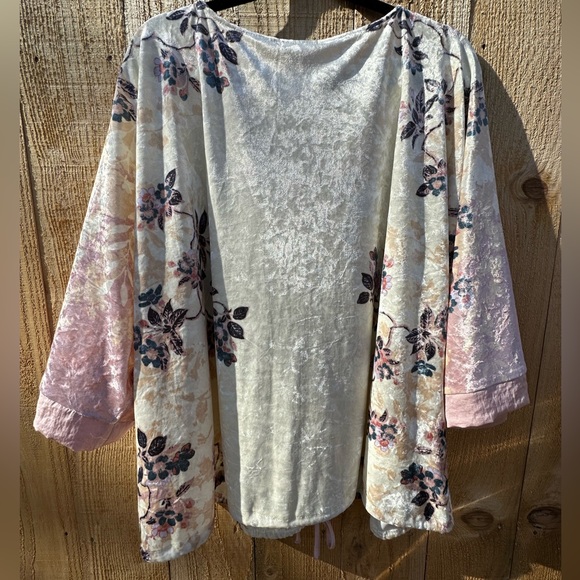 Maurices floral zip up kimono jacket - Picture 4 of 8